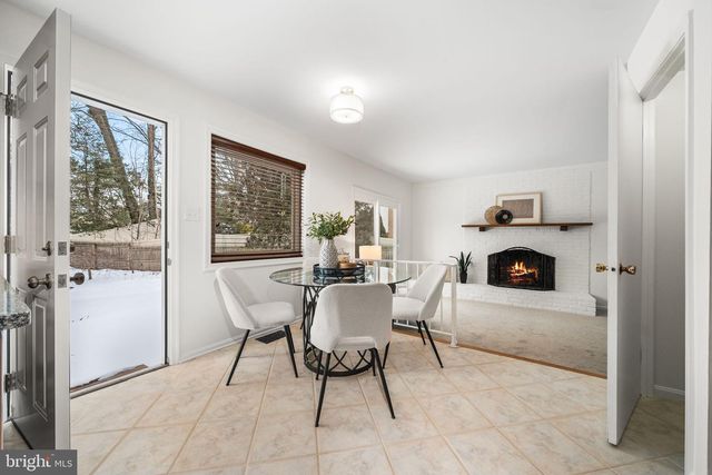 9600 HELENWOOD DR, Fairfax, VA 22032