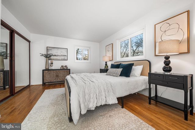 9600 HELENWOOD DR, Fairfax, VA 22032