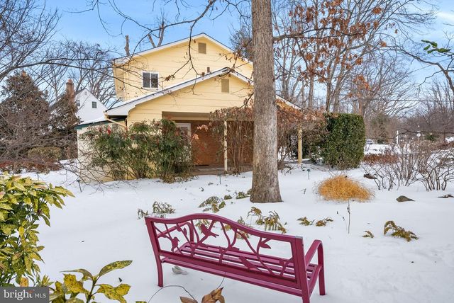 9600 HELENWOOD DR, Fairfax, VA 22032