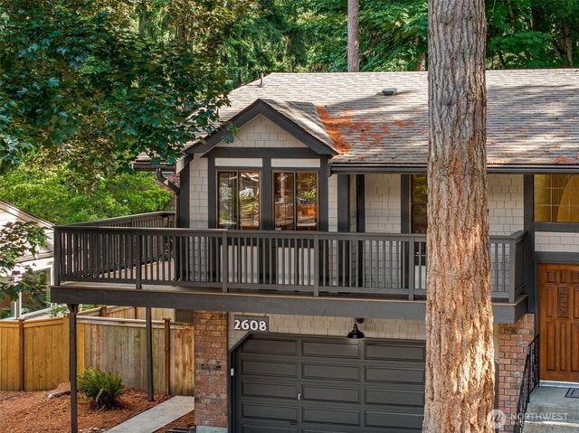 2608 32nd Avenue SE, Puyallup, WA 98374