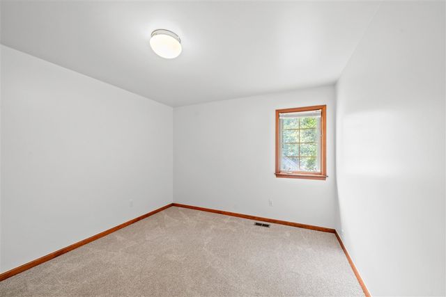 236 N Berkshire Road, Bloomfield Hills, MI 48302