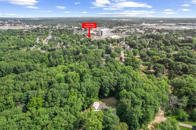 236 N Berkshire Road, Bloomfield Hills, MI 48302