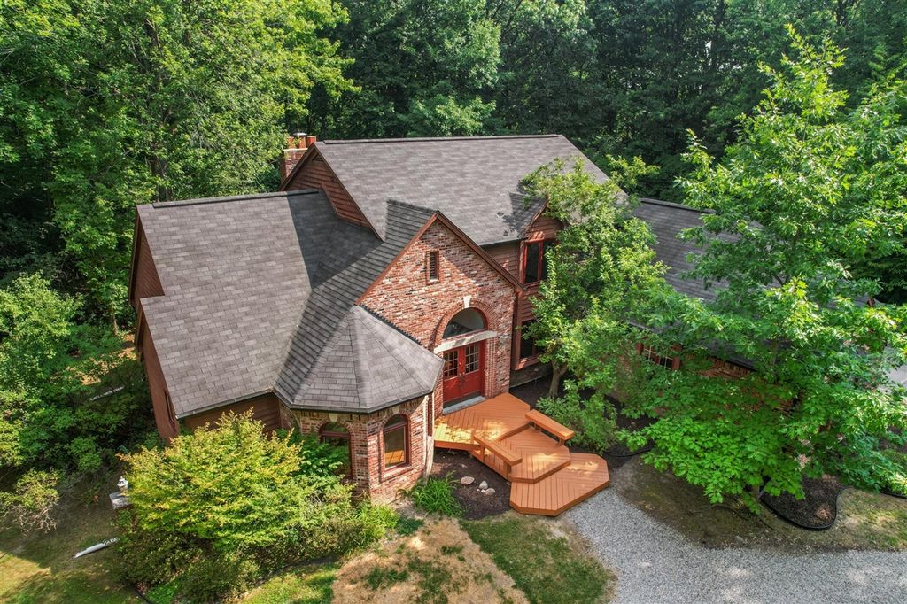 236 N Berkshire Road, Bloomfield Hills, MI 48302