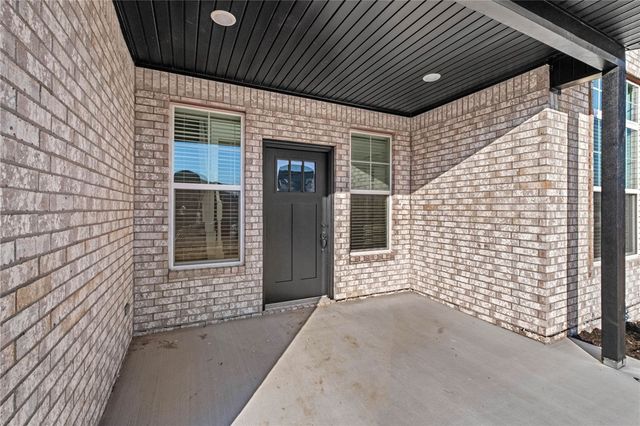 7002 High Meadow Boulevard, Bentonville, AR 72713