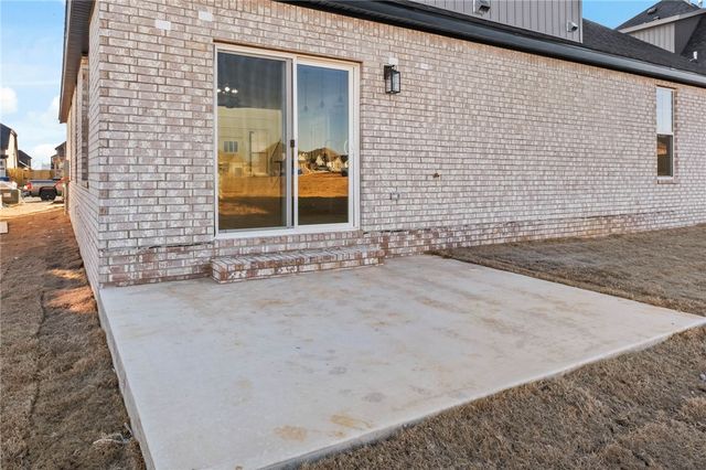 7002 High Meadow Boulevard, Bentonville, AR 72713