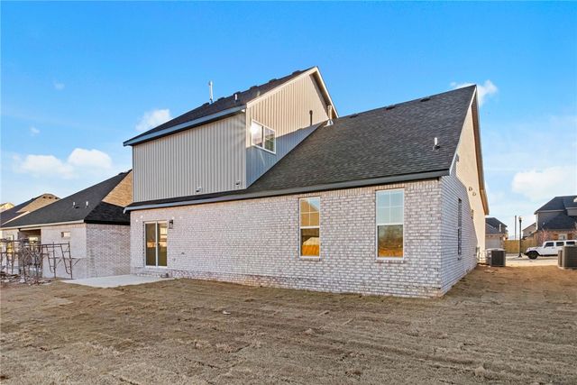 7002 High Meadow Boulevard, Bentonville, AR 72713