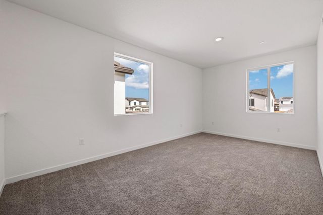 6016 Sunscape Way, Roseville, CA 95747