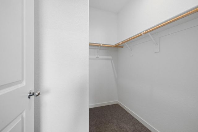 6016 Sunscape Way, Roseville, CA 95747