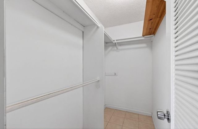 167 Normandy Lane, Delray Beach, FL 33484