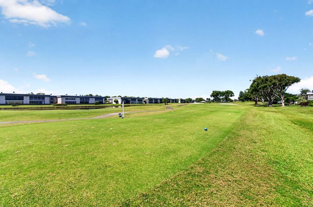 167 Normandy Lane, Delray Beach, FL 33484