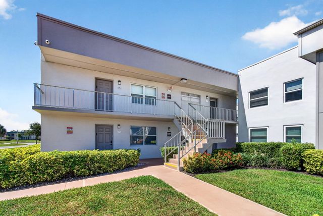 167 Normandy Lane, Delray Beach, FL 33484