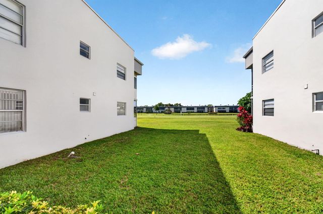 167 Normandy Lane, Delray Beach, FL 33484