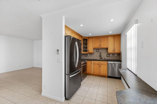 167 Normandy Lane, Delray Beach, FL 33484