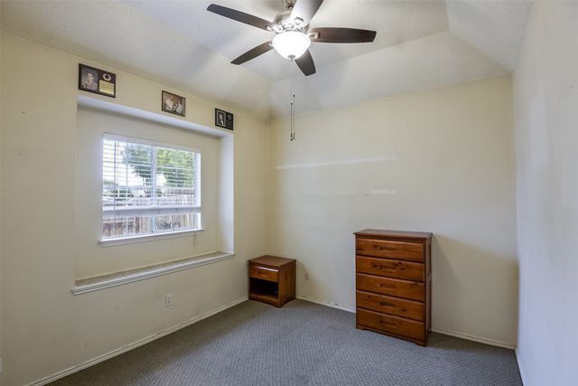 4613 Devonshire Drive, Grand Prairie, TX 75052