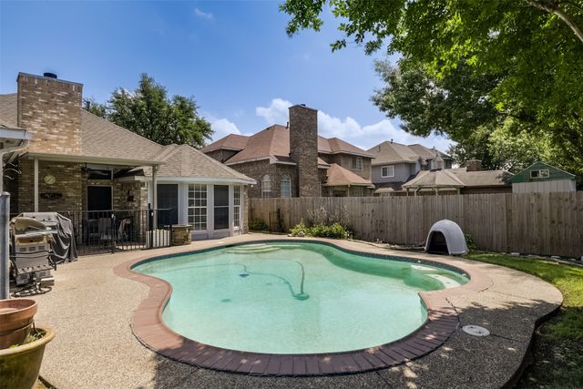 4613 Devonshire Drive, Grand Prairie, TX 75052