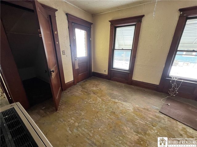 47 Charles Street, Jamestown, NY 14701