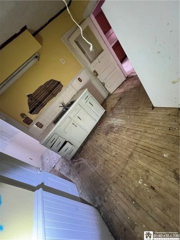 47 Charles Street, Jamestown, NY 14701