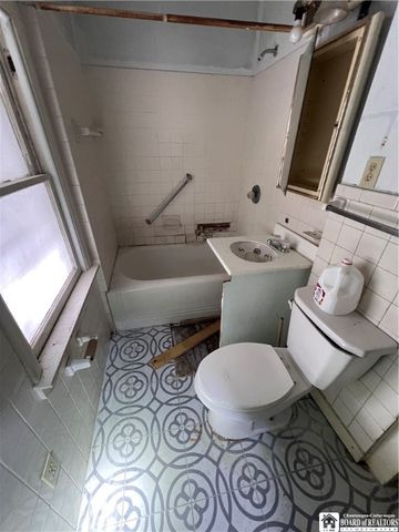 47 Charles Street, Jamestown, NY 14701