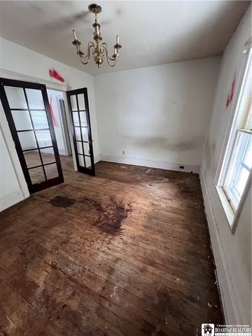 47 Charles Street, Jamestown, NY 14701