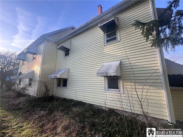 47 Charles Street, Jamestown, NY 14701