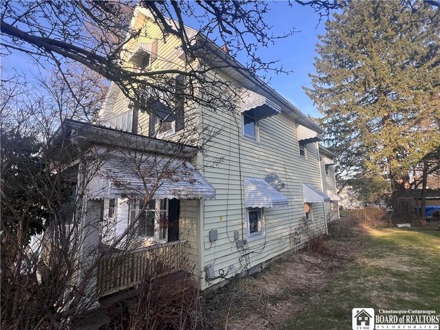 47 Charles Street, Jamestown, NY 14701