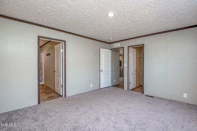 8464 Reedy Creek Road, Bristol, VA 24202