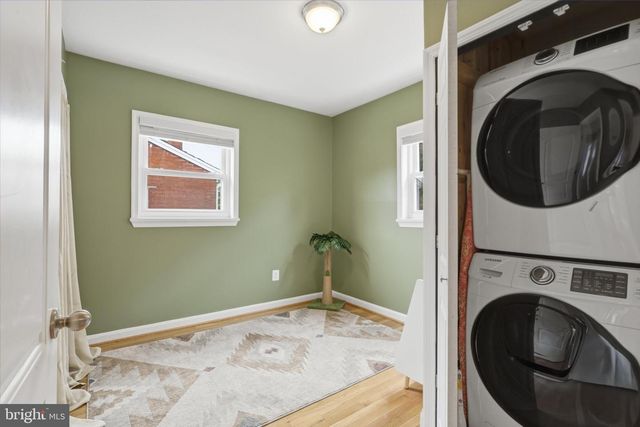 48 W TAYLOR RUN PKWY, Alexandria, VA 22314