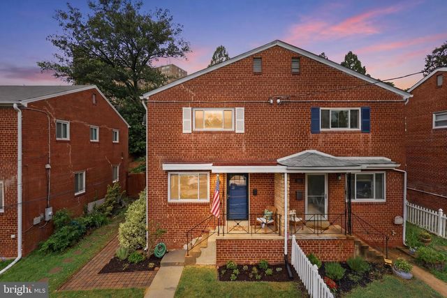 48 W TAYLOR RUN PKWY, Alexandria, VA 22314