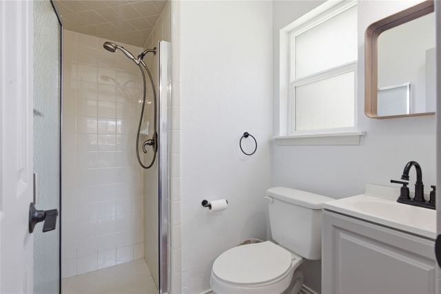 2116 Chelsea Drive, Edgecliff Village, TX 76134