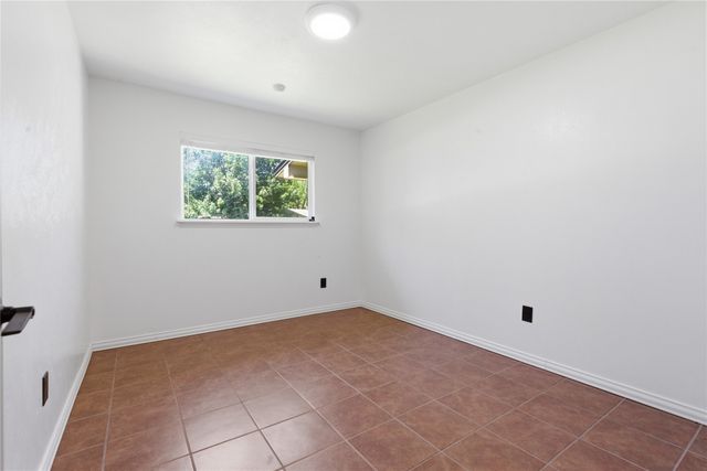 2116 Chelsea Drive, Edgecliff Village, TX 76134