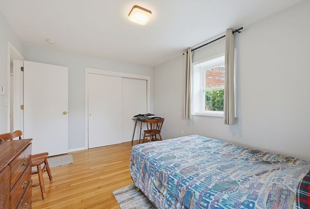 1185 Adams St 17, Boston, MA 02124
