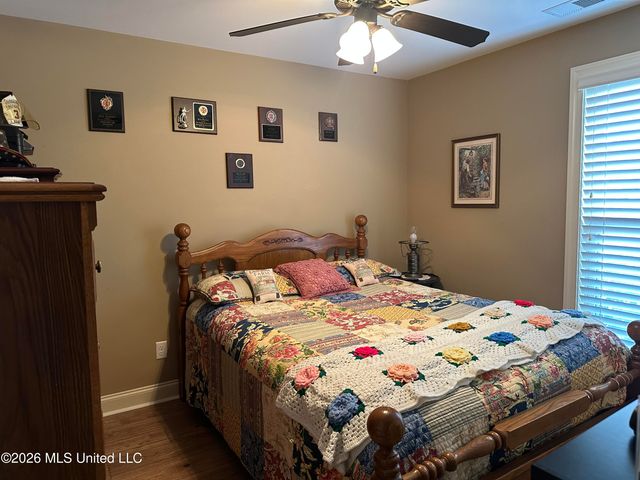 4933 W Margarette Circle, Olive Branch, MS 38654