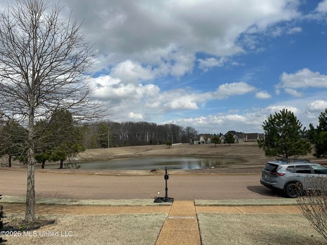 4933 W Margarette Circle, Olive Branch, MS 38654