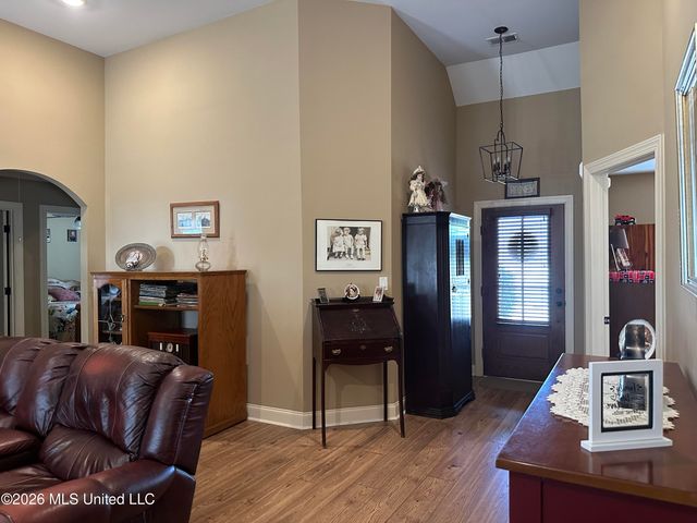 4933 W Margarette Circle, Olive Branch, MS 38654