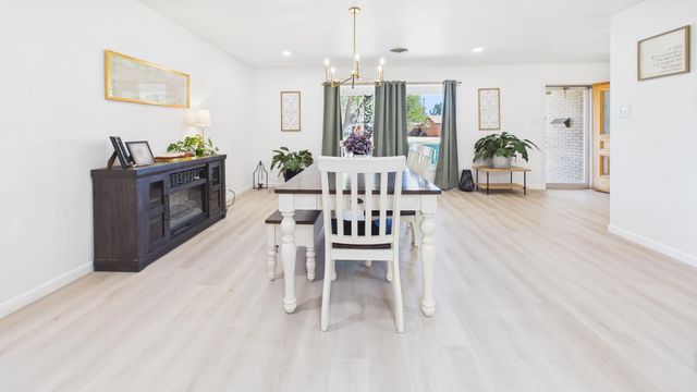 2103 68th Street, Lubbock, TX 79412