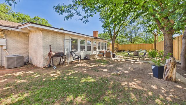 2103 68th Street, Lubbock, TX 79412