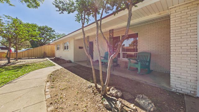 2103 68th Street, Lubbock, TX 79412