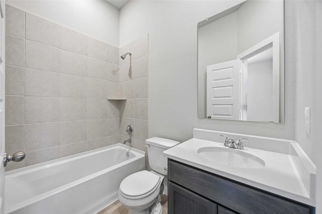 1052 Lilly Lane, Bellville, TX 77418