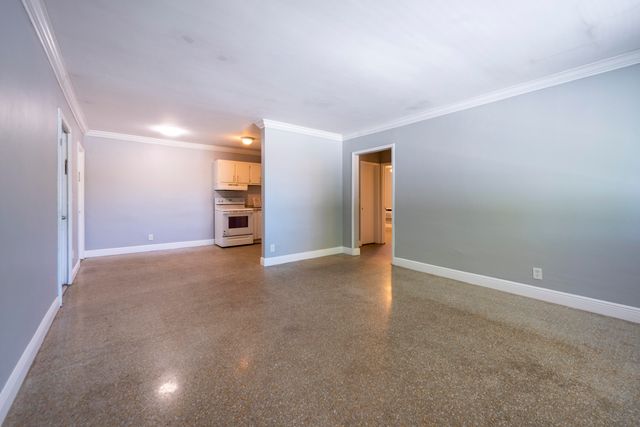 806 NE 16th Place 1-8, Fort Lauderdale, FL 33305