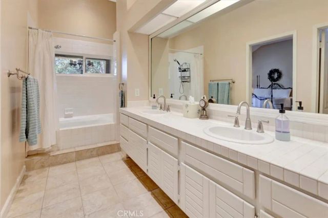 59 Lehigh Aisle, Irvine, CA 92612