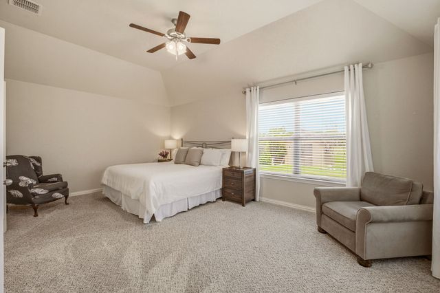 1021 Morningside Drive, Burleson, TX 76028