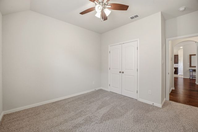 1021 Morningside Drive, Burleson, TX 76028