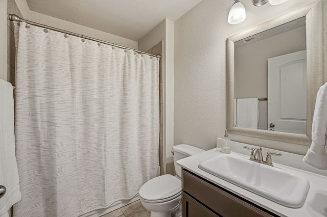 1021 Morningside Drive, Burleson, TX 76028