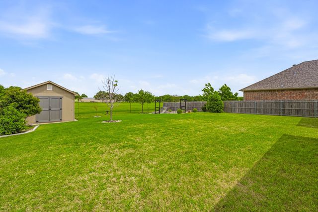 1021 Morningside Drive, Burleson, TX 76028