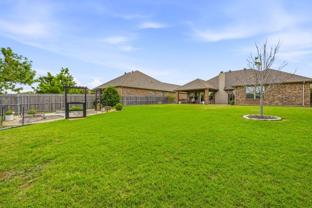 1021 Morningside Drive, Burleson, TX 76028