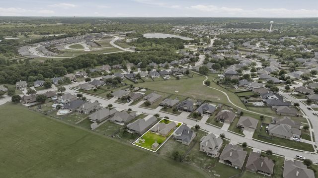 1021 Morningside Drive, Burleson, TX 76028