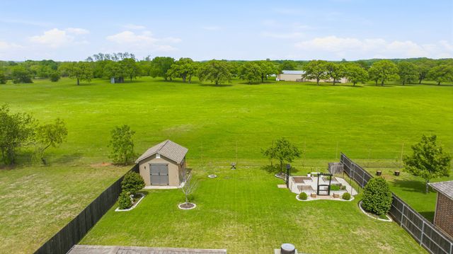 1021 Morningside Drive, Burleson, TX 76028