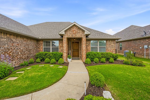 1021 Morningside Drive, Burleson, TX 76028