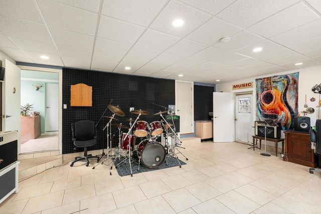 2802 Murray Ridge rd., San Diego, CA 92123