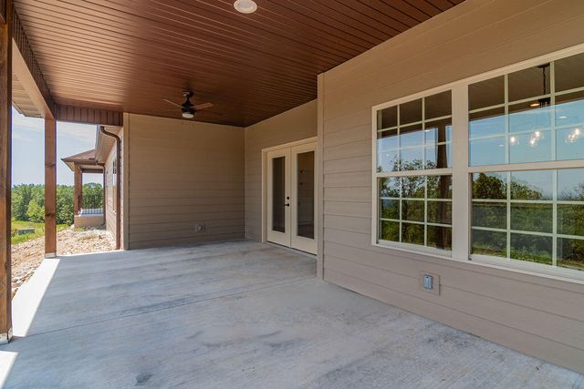92 Mountain View Court, Branson West, MO 65737